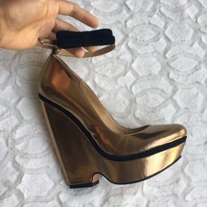 BADGLEY MISCHKA BY MARK & JAMES